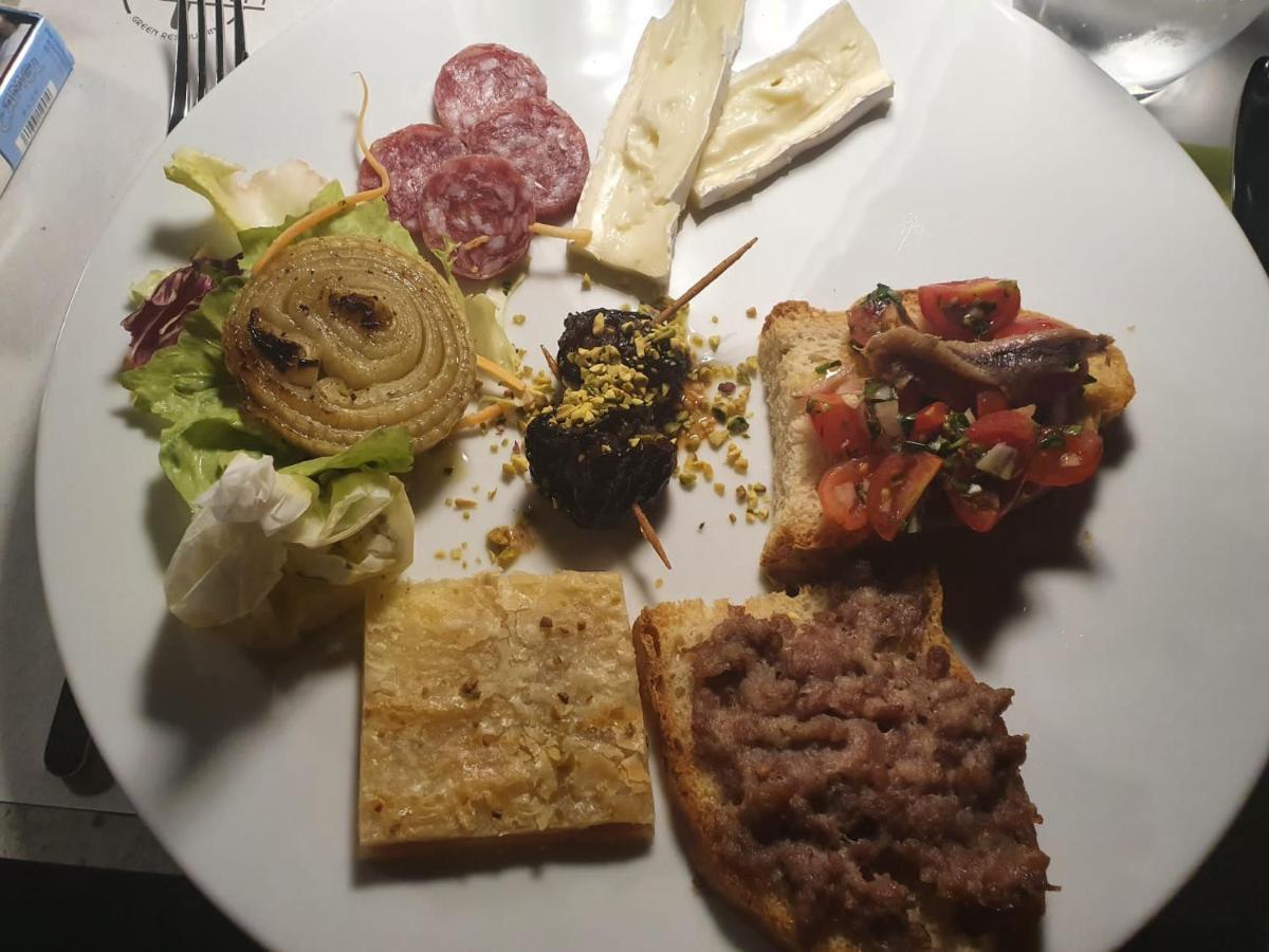 Le Grazie Hotel Асизи Екстериор снимка