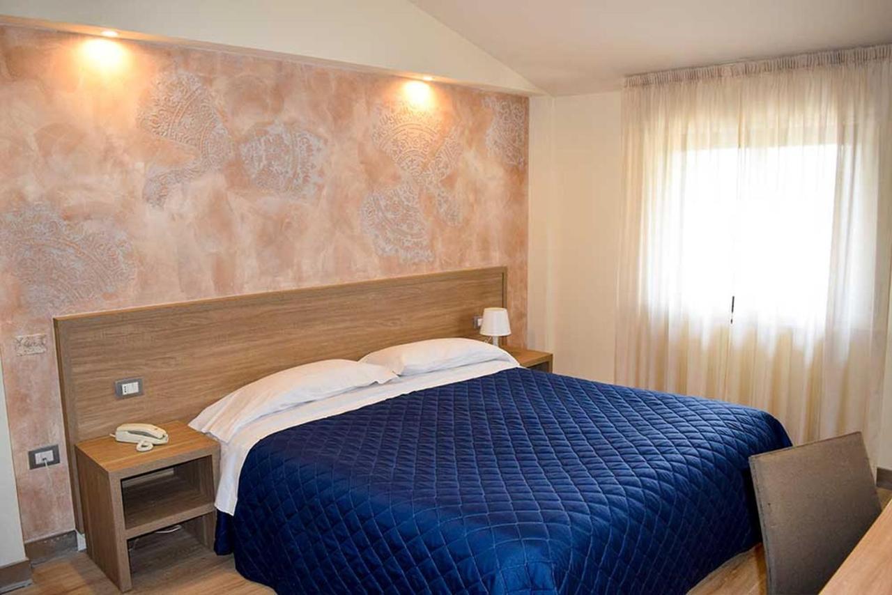 Le Grazie Hotel Асизи Екстериор снимка