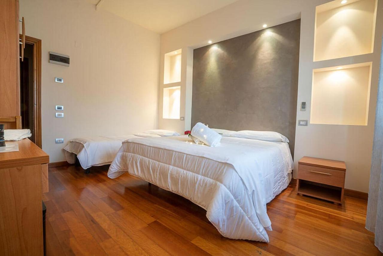 Le Grazie Hotel Асизи Екстериор снимка